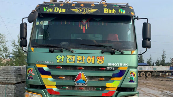 Thuê xe ben chở đất đá